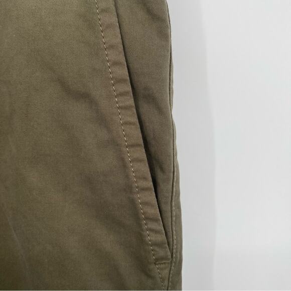 Edwin Shorts Men’s 30 Rails Casual Preppy Khaki Green Vacation Summer - Picture 10 of 14